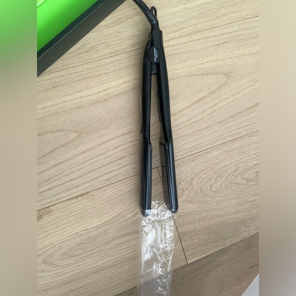 NEW PAUL MITCHELL PROTOOLS EXPRESS ION SMOOTH+XL CERAMIC FLAT IRON 1.5" - Picture 4 of 5